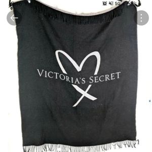 Victorias Secret Blanket (w/fringes)